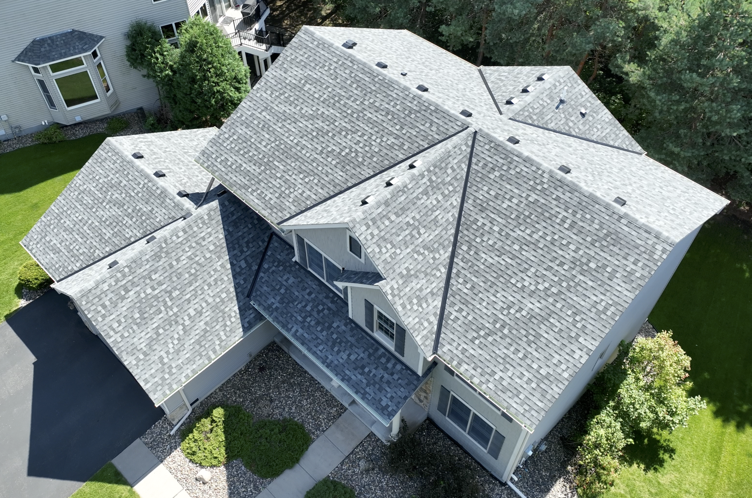 manepoint-exteriors-mn-twin-cities-roof-replacement